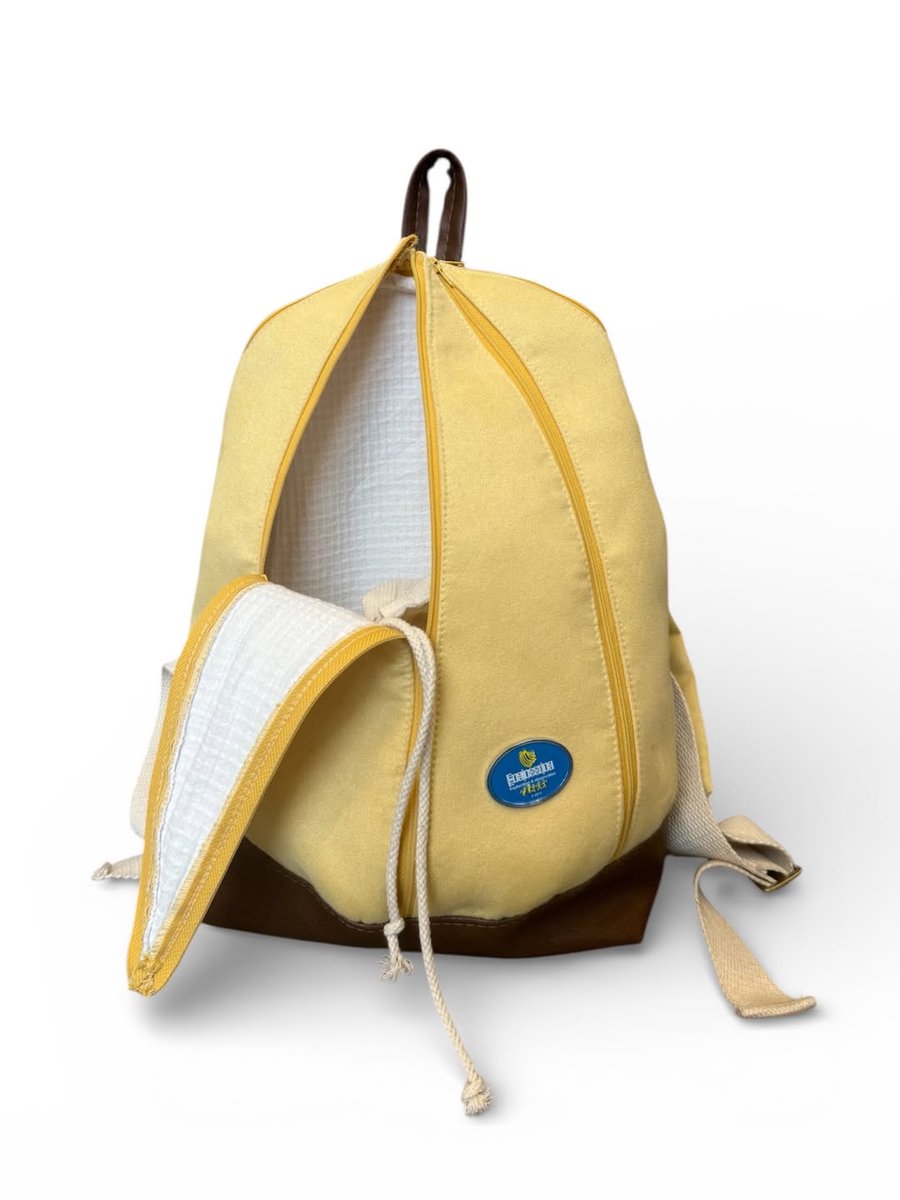 vetmamagazine's tweet image. Banackpacks from Yellow
