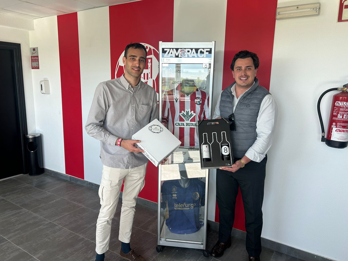 Unionistas de Salamanca CF tweet media