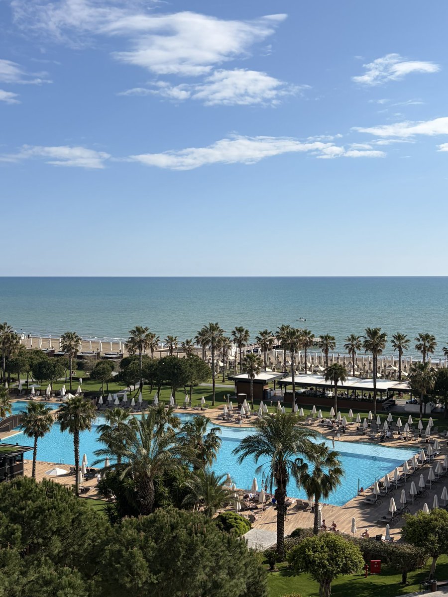 Eastsider tweet media