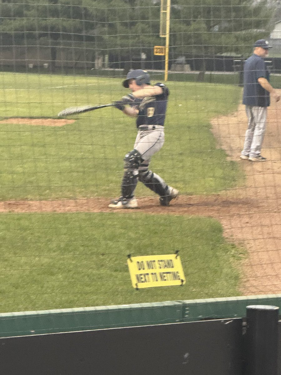 Carson Oakes tweet media