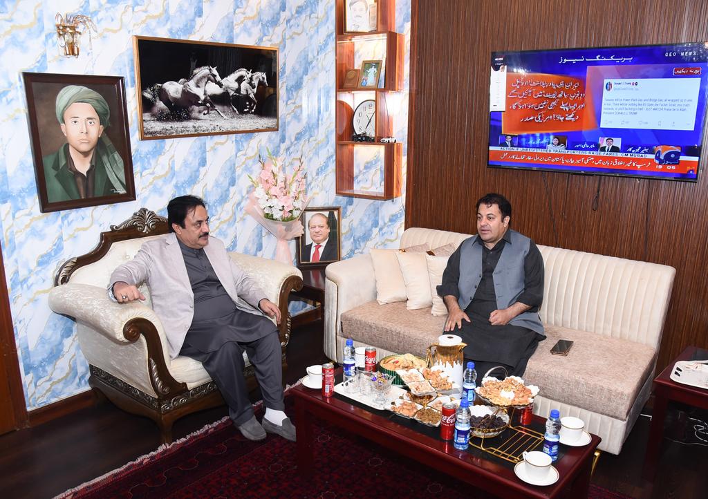 SenatePakistan's tweet image. 🇵🇰 Deputy Chairman Senate Syedaal Khan met public representatives &amp;amp; notable personalities in Islamabad; discusses country’s #socioeconomic situation, #RegionalDynamics, &amp;amp; need for #NationalUnity &amp;amp; #AusterityMeasures to address current challenges. #SenateOfPakistan #Pakistan