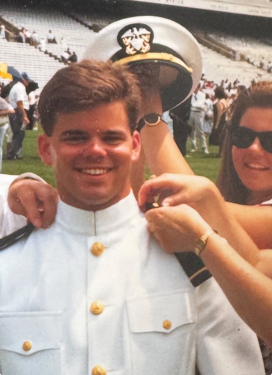 Naval Academy grad tweet media