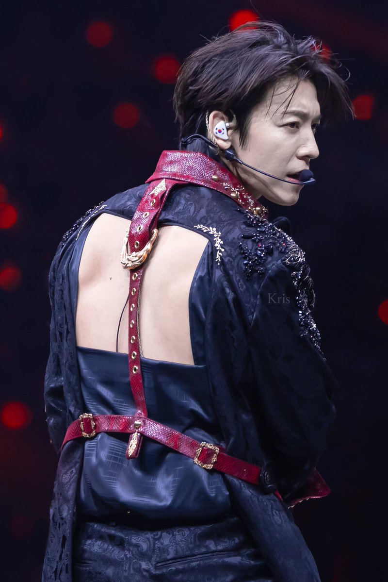 donghae enjoyer ⌚🌙 tweet media