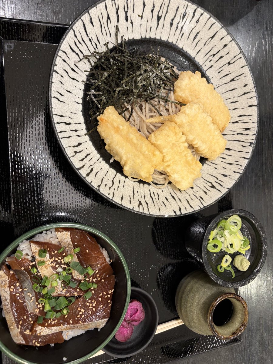 北レプ、息子がバイトうっかり入れたので2Daysで行ってきた。
今回夏と違っていつもと配置違ってて新鮮だっだなぁ。
欲しいトカゲはいなかった。残念。夏はいるかな〜