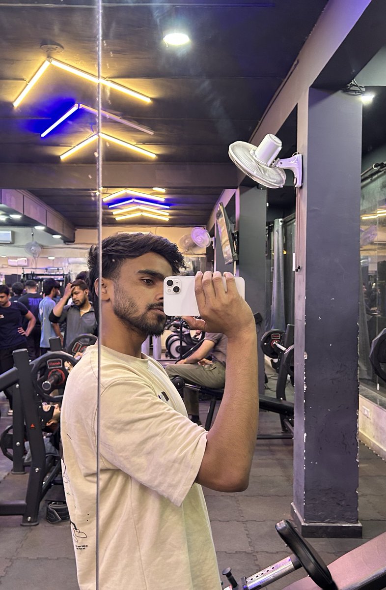 Roarxprince tweet media