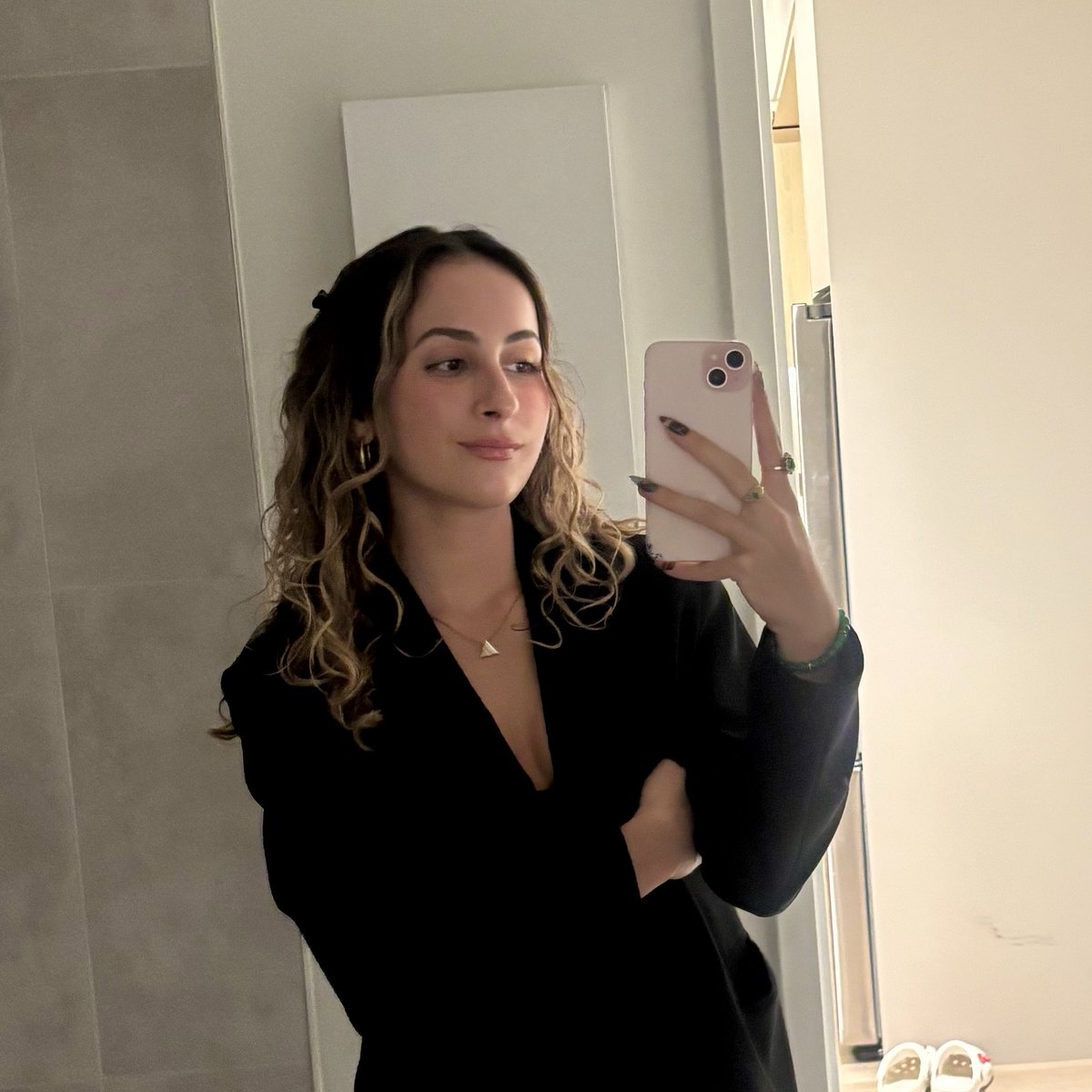 vanya🔺 tweet media