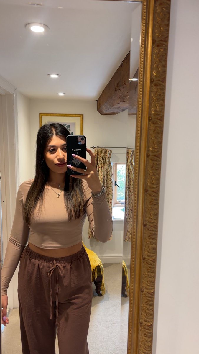Goddess V tweet media