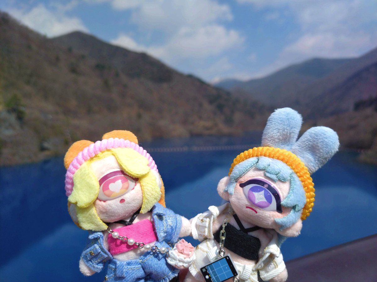 少しの間SNSお休みして療養👂してたんだけど景色が良すぎて合成みたいになった写真見て👁‍🗨