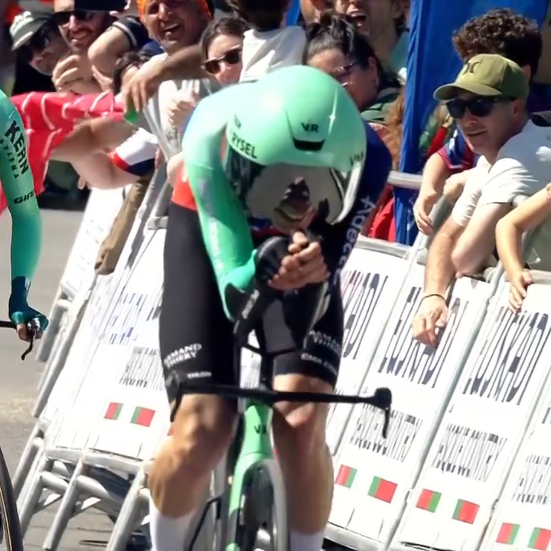 Le Gruppetto tweet media