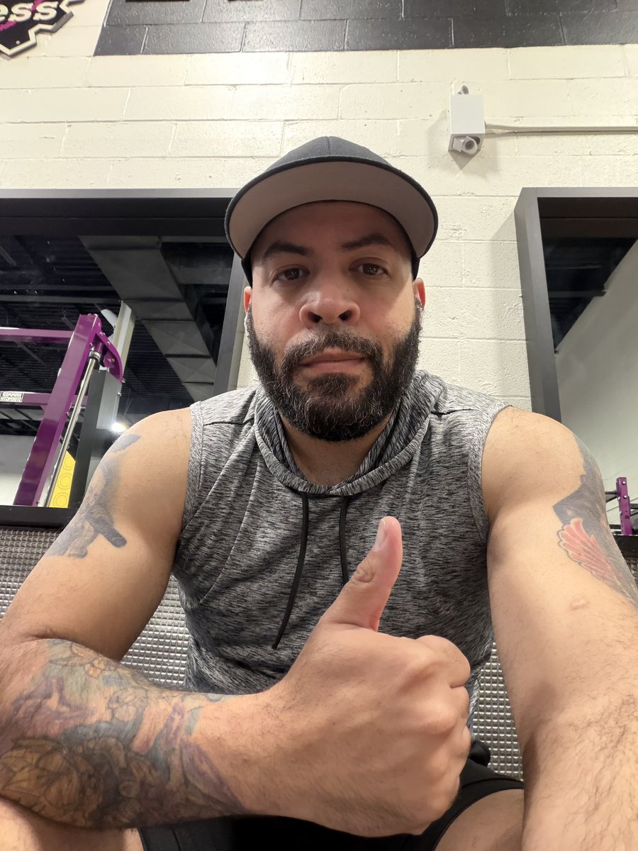 Brett Vargas tweet media