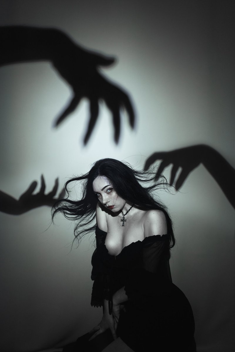 Erinthul tweet media