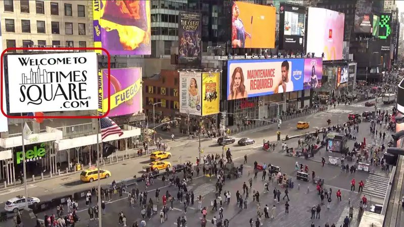 Danielle Pop Base 💛 tweet media