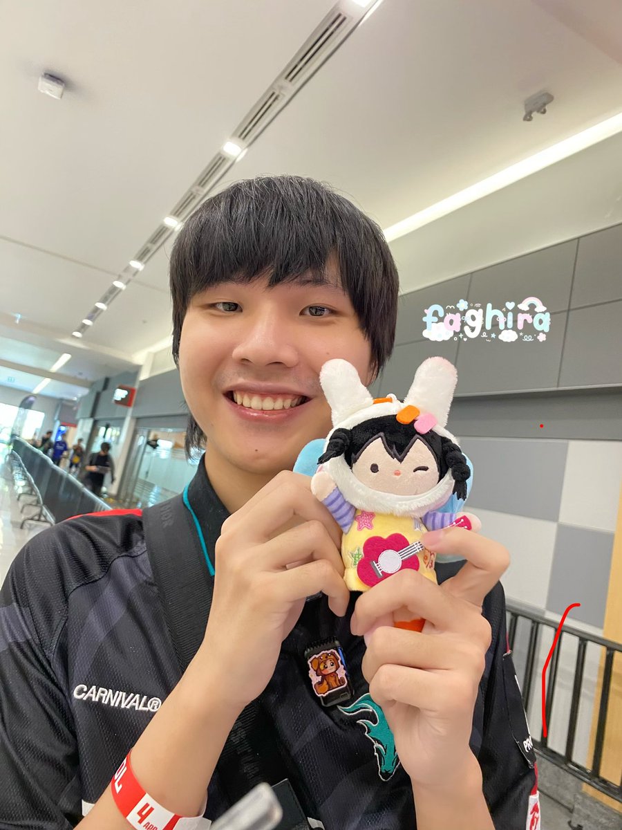 ฟส☃︎🍅 tweet media