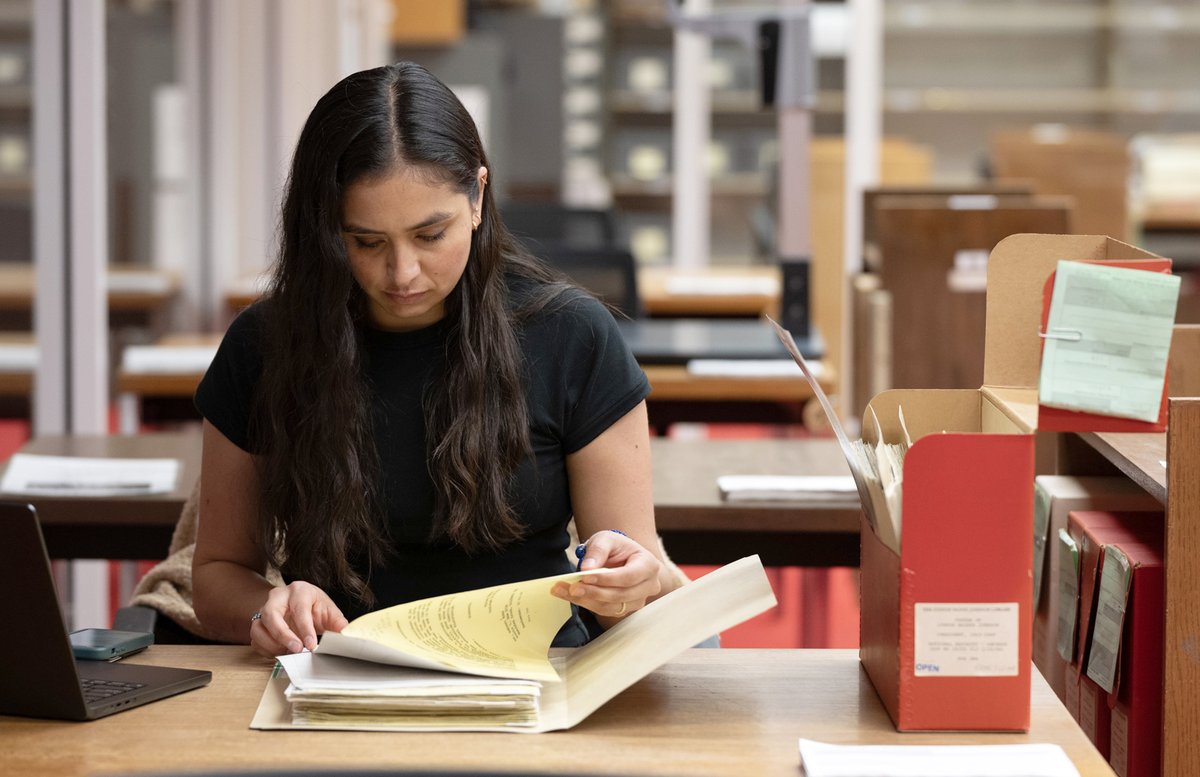 LBJLibrary's tweet photo. Not your typical library—but we’re still celebrating #NationalLibraryDay! 📚
No book checkouts here—but plenty to discover. Explore 45+ million pages of documents, 650,000+ photos, 12,000 hours of audio, and much more.
🔍 https://t.co/6u9MBS2uqm
💻 https://t.co/ISsXgyT9a7 https://t.co/nEzDTaedRI