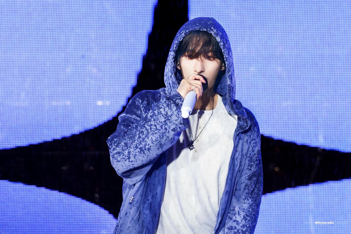 milchstrabe_dk's tweet image. 260405 [NEW_] ENCORE

⋆｡˚ ☁︎ ˚｡⋆｡

#세븐틴 #SEVENTEEN #SVT #도겸 #DK #DOKYEOM #李硕珉 #李碩珉