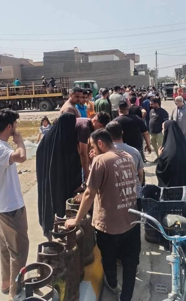 جمهورية البواسير tweet media