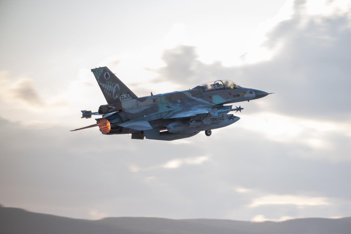 افيخاي ادرعي tweet media