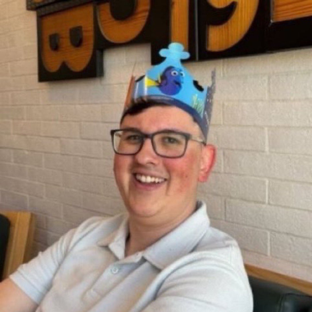 laure 🔺retorn a la civilització🔻era tweet media