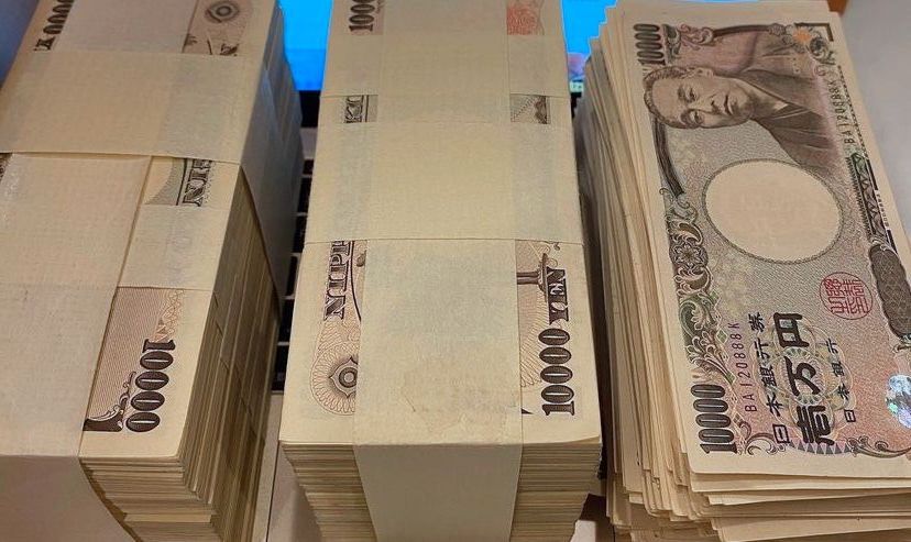 dada31360's tweet photo. 70~300万
いいねフォローリポスト
先着順で抽選配布します

締切　明日の18時
＊プロフから追加で即受け取り可能 https://t.co/ER54wCO0zC