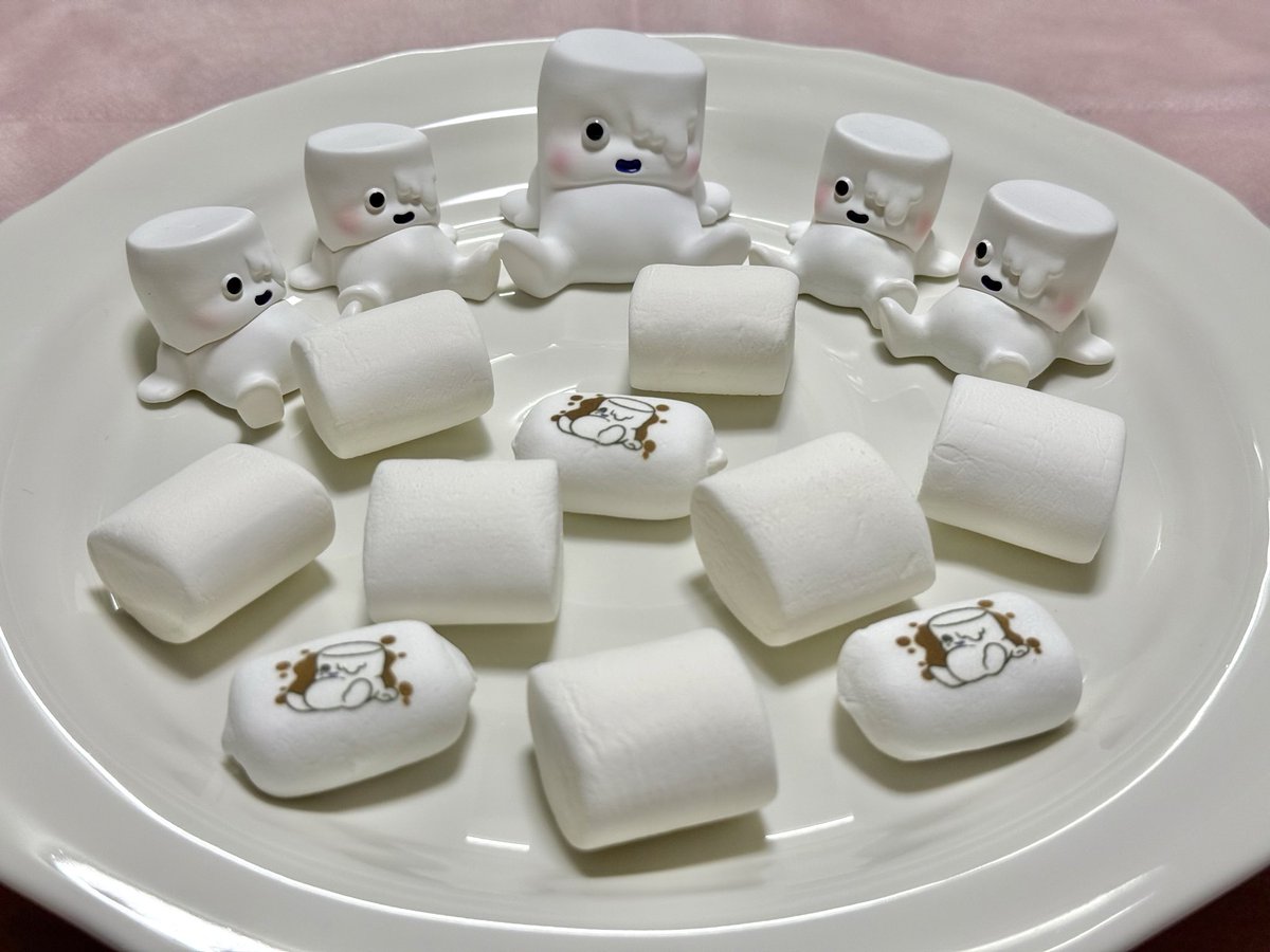 らずり tweet media