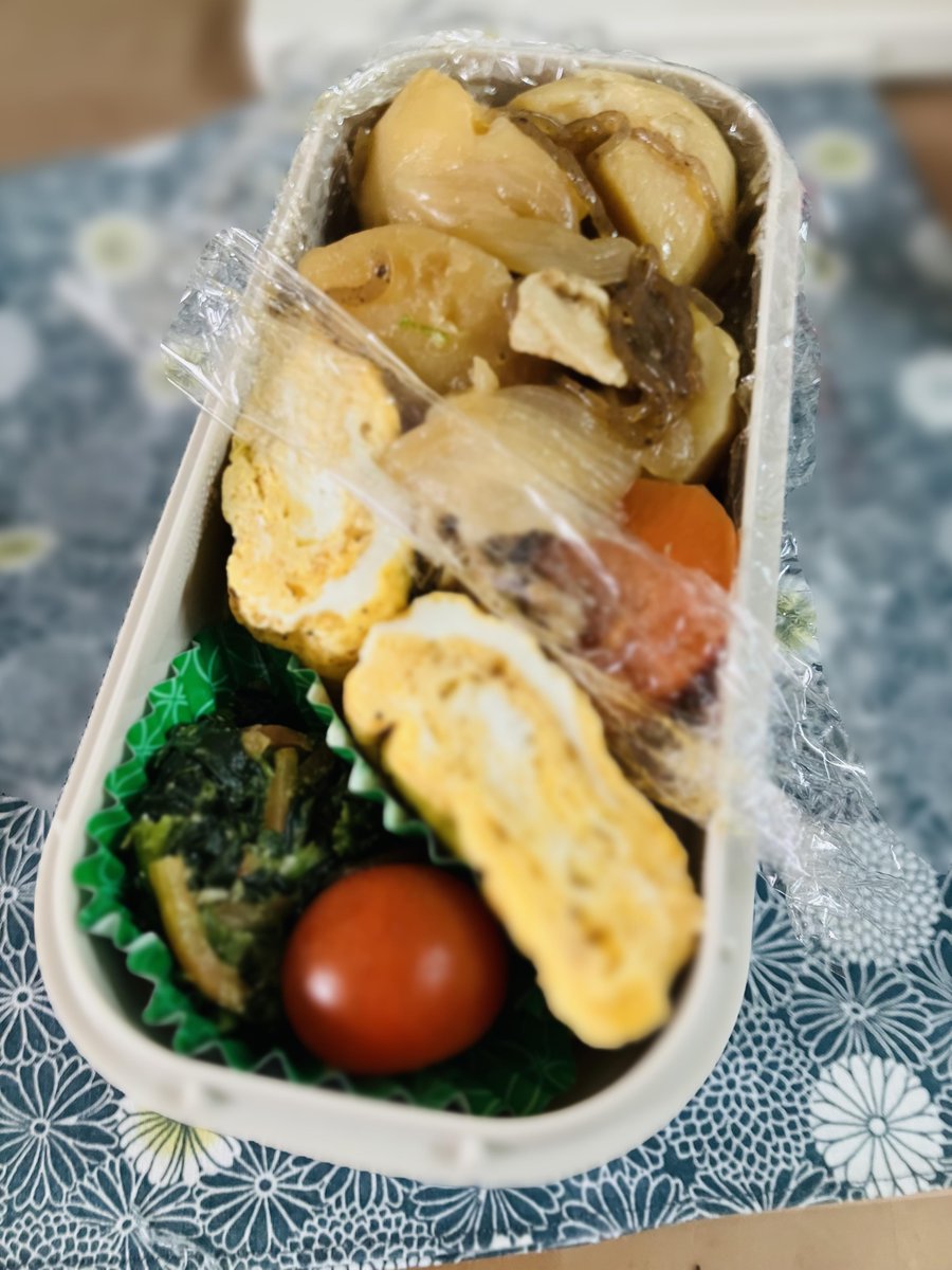 TOPY04701718's tweet photo. 日々のお弁当
こんなんでいいんですぅ🥢 https://t.co/mhNC47ZOWD