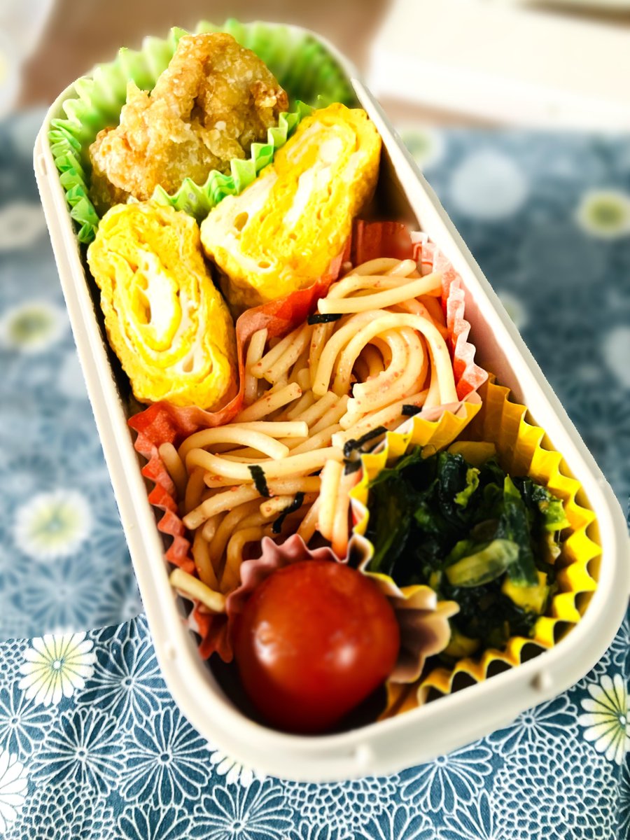 TOPY04701718's tweet photo. 日々のお弁当
こんなんでいいんですぅ🥢 https://t.co/mhNC47ZOWD