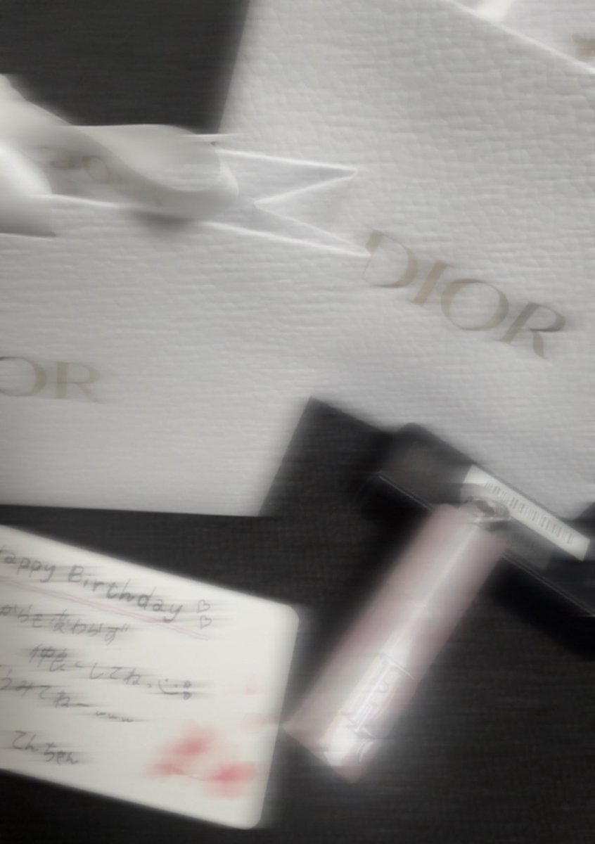 姉です。 tweet media