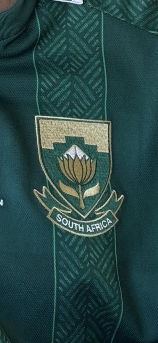 MaKolobe tweet media