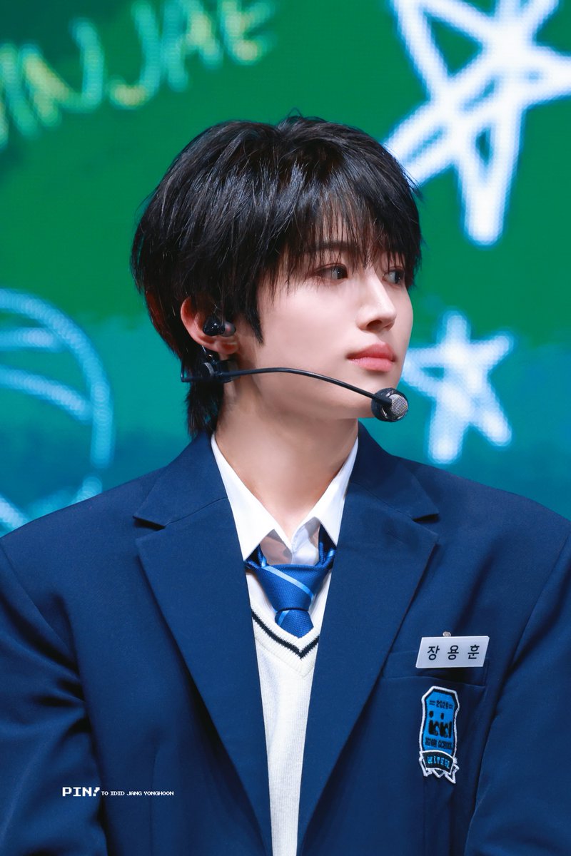 𝒑𝒊𝒏 tweet media