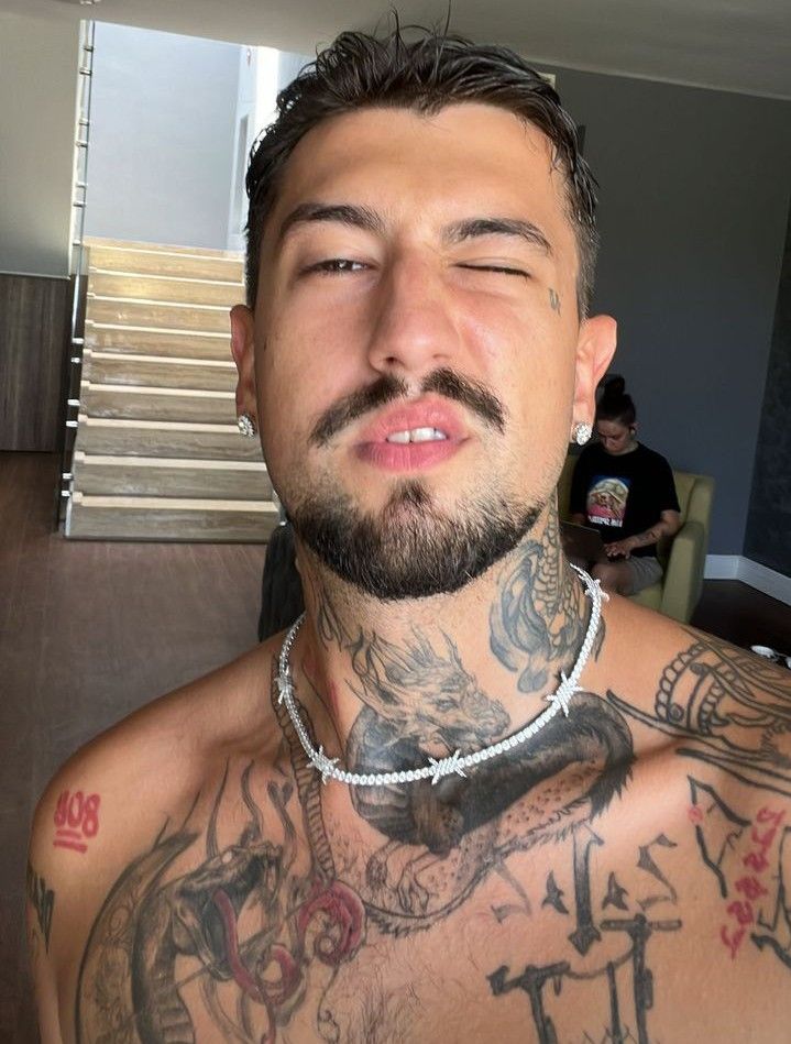 sky ⁷ ᵖʳᵒᵘᵈ ᵉⁿᵍᵉⁿᵉ tweet media