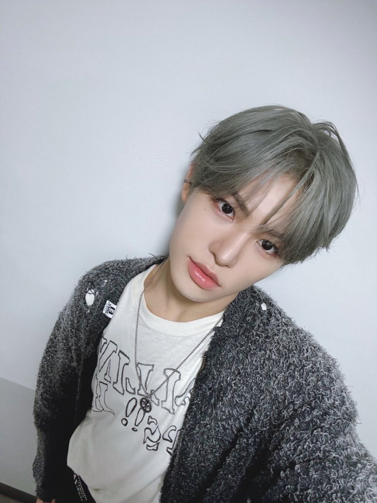 kickflip pics tweet media