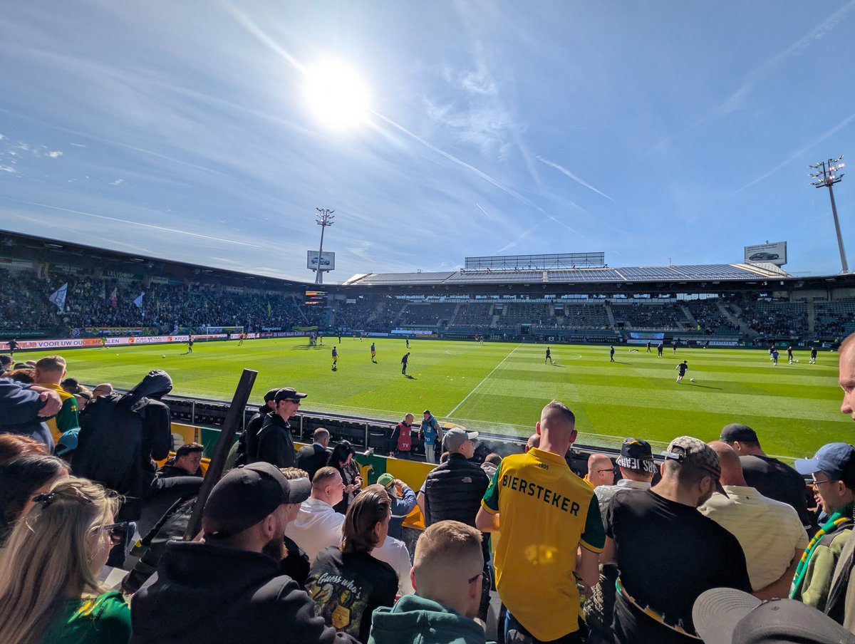 Laat de zon in je hart 🔰
#ADOfce