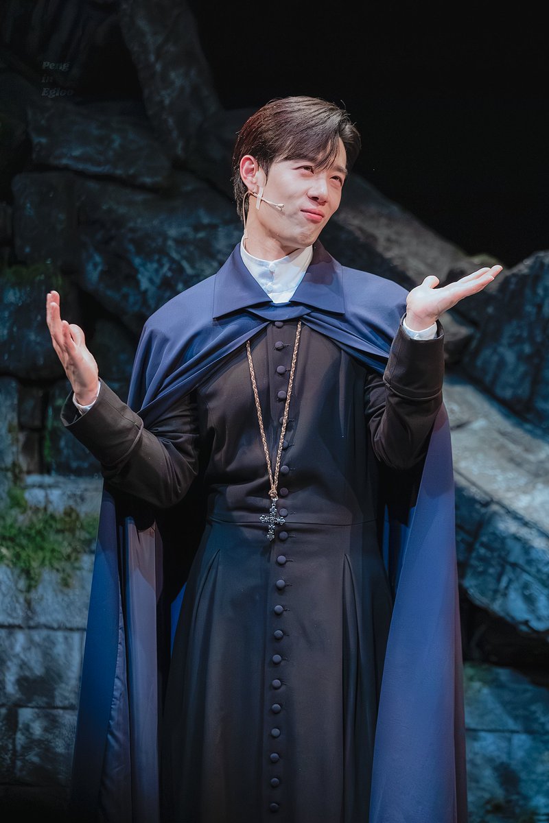 ❄️𝑷𝑬𝑵𝑮 𝑰𝑵 𝑬𝑮𝑳𝑶𝑶 tweet media