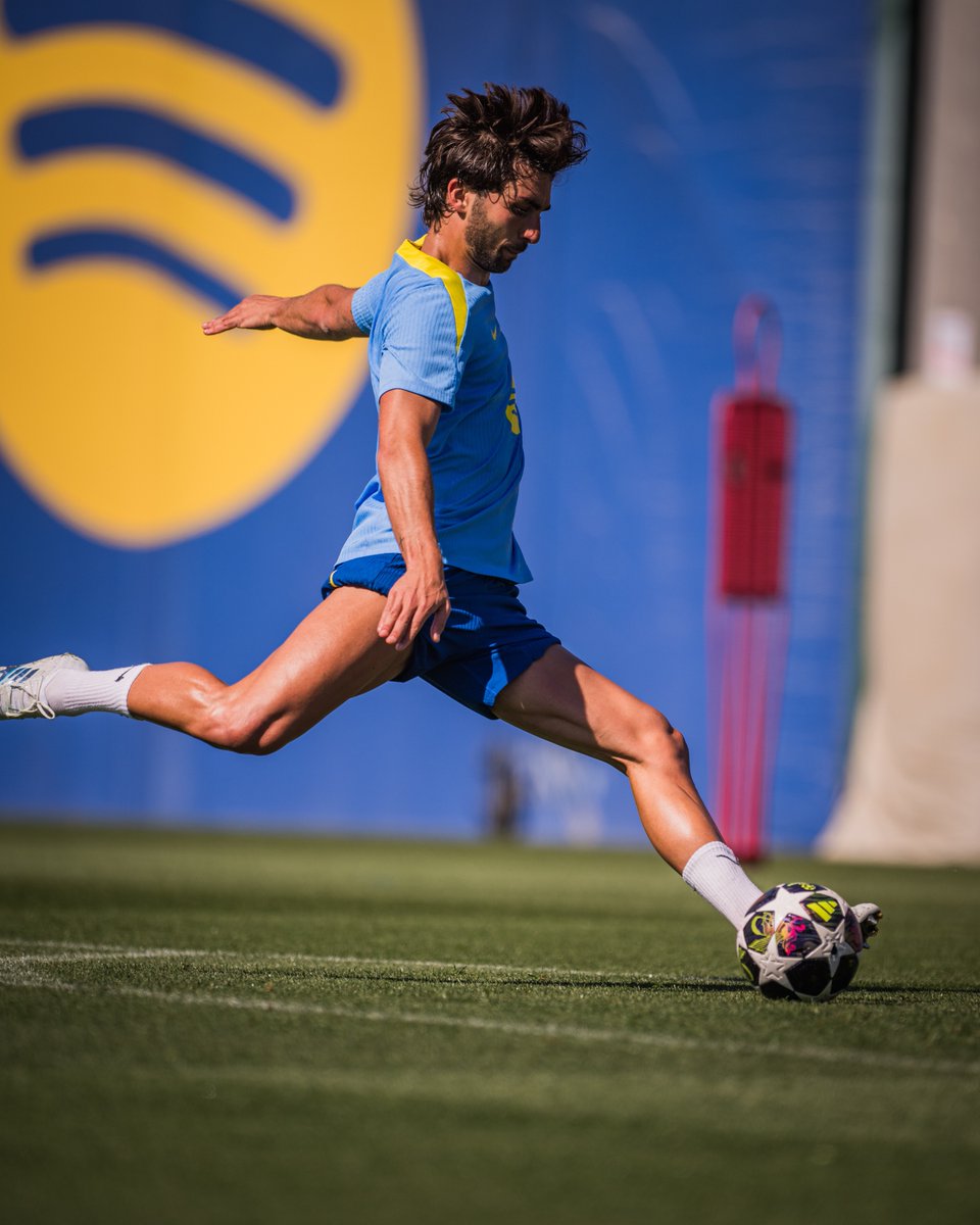 FC Barcelona tweet media