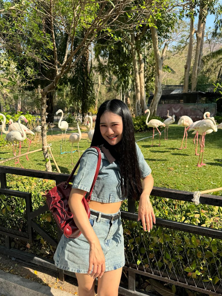 ส่งต่อเสื้อผ้ามือ 2 ของเค้าเอง🫶🏻🛍️ tweet media