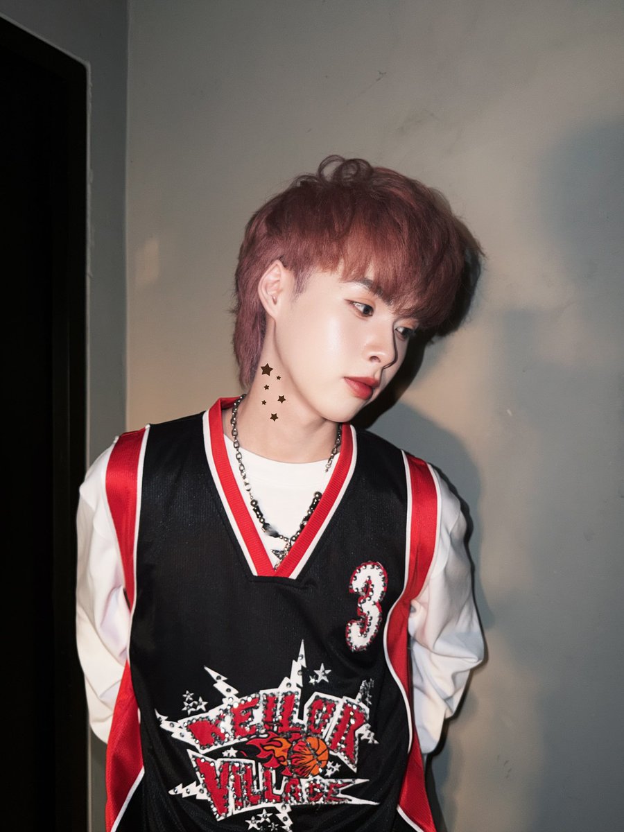 สะตังสะตรังสะตางค์ tweet media