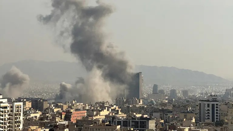 Mario Nawfal tweet media