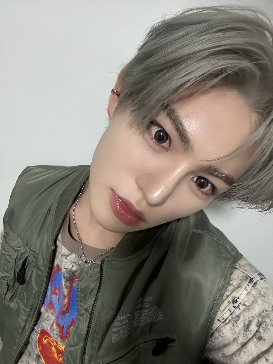 kickflip pics tweet media