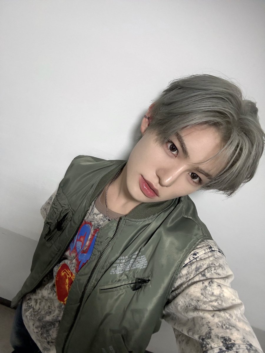 kickflip pics tweet media