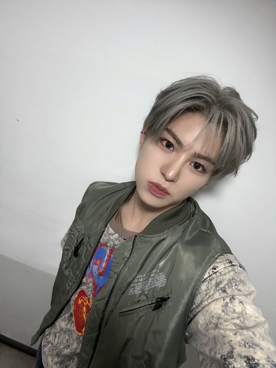 kickflip pics tweet media