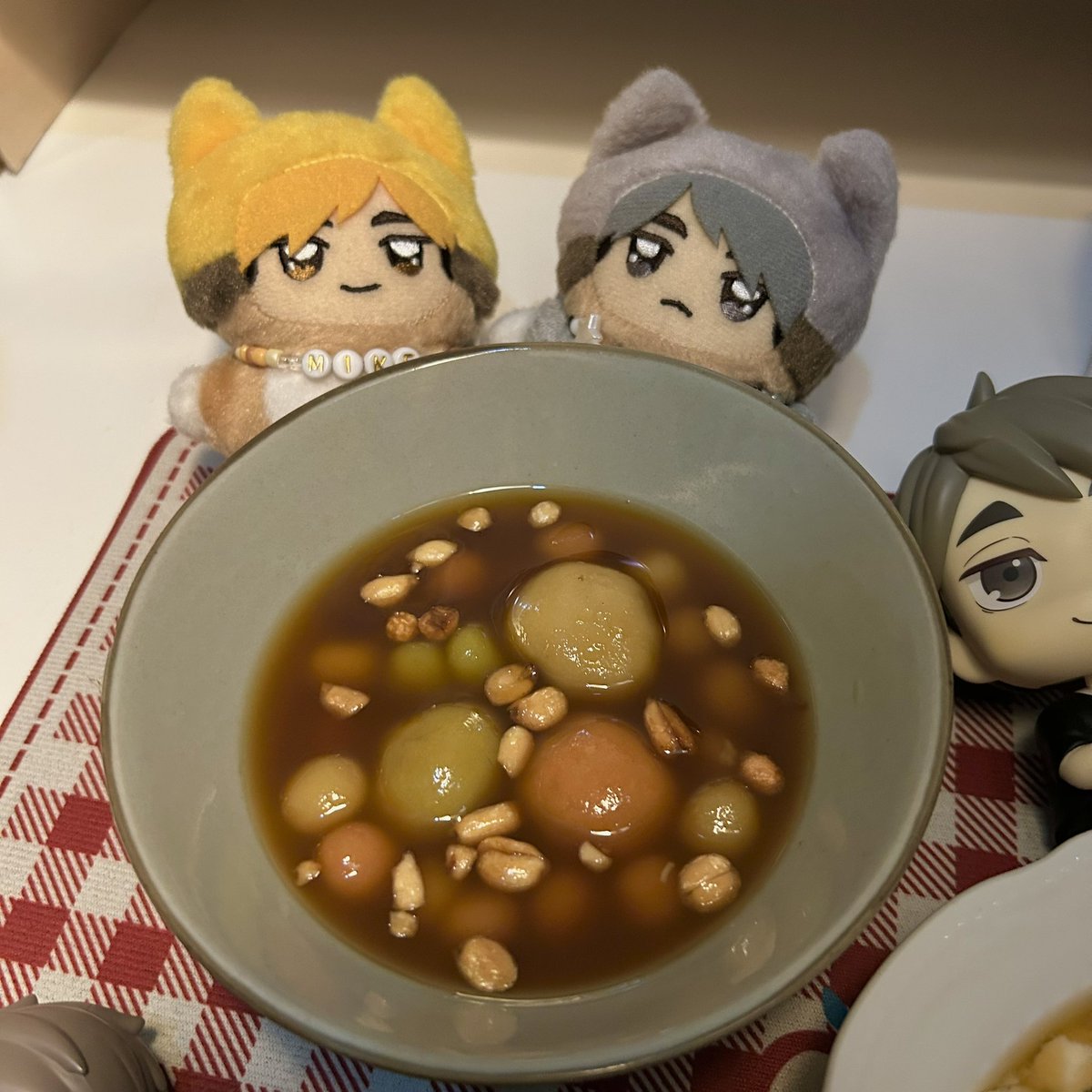 Sambul 🍙 tweet media