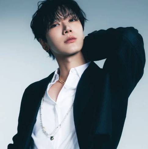 About Music tweet media