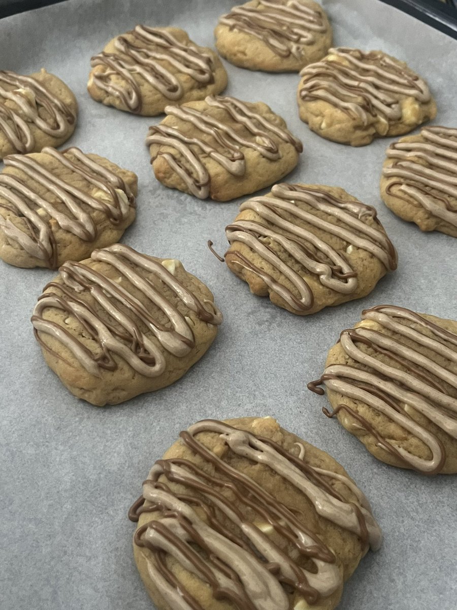 𝐻𝑖𝑛𝑎 ˚ ༘♡ ⋆｡˚ tweet media