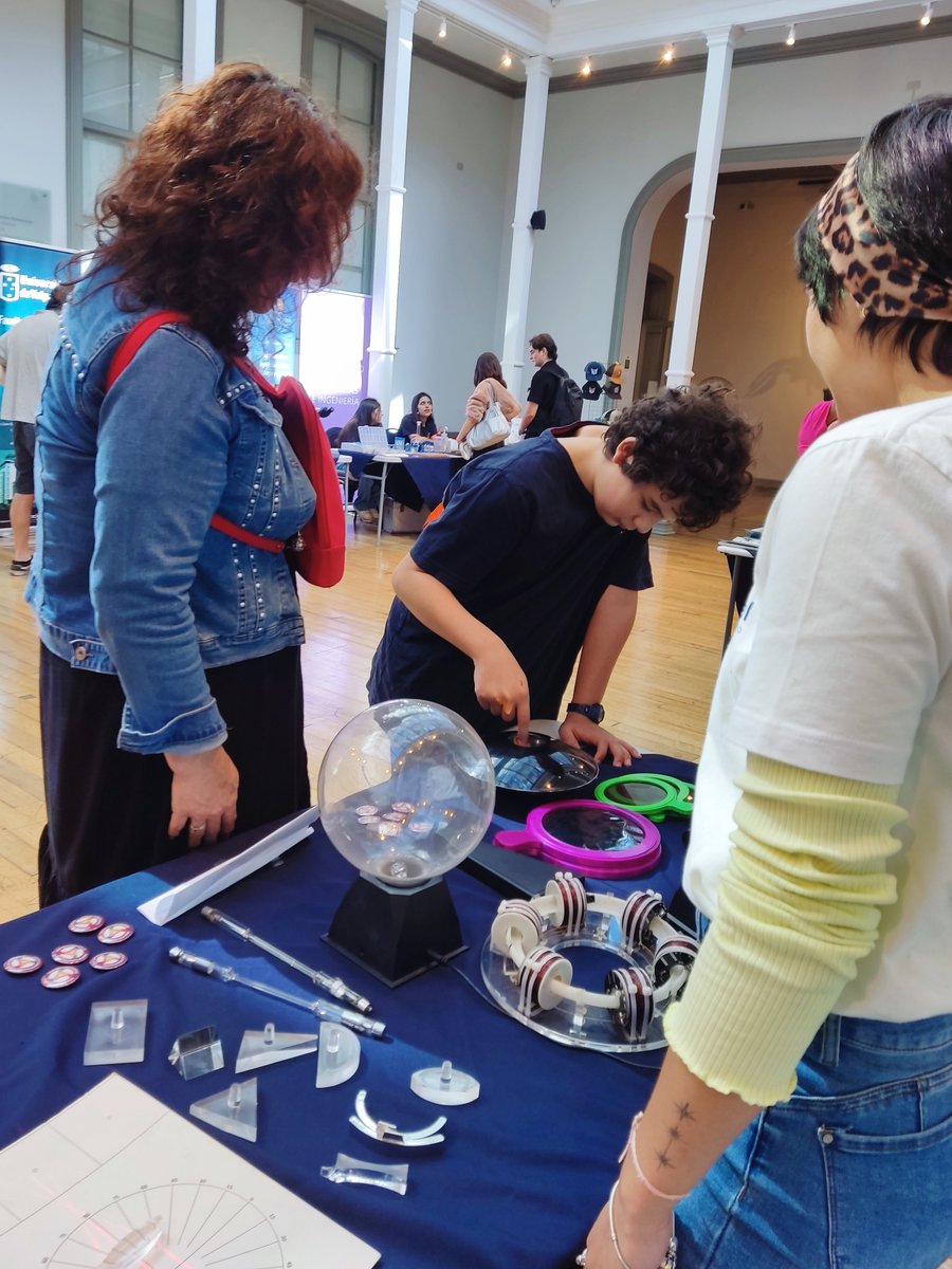 Centro Científico Tecnológico de Valparaíso tweet media