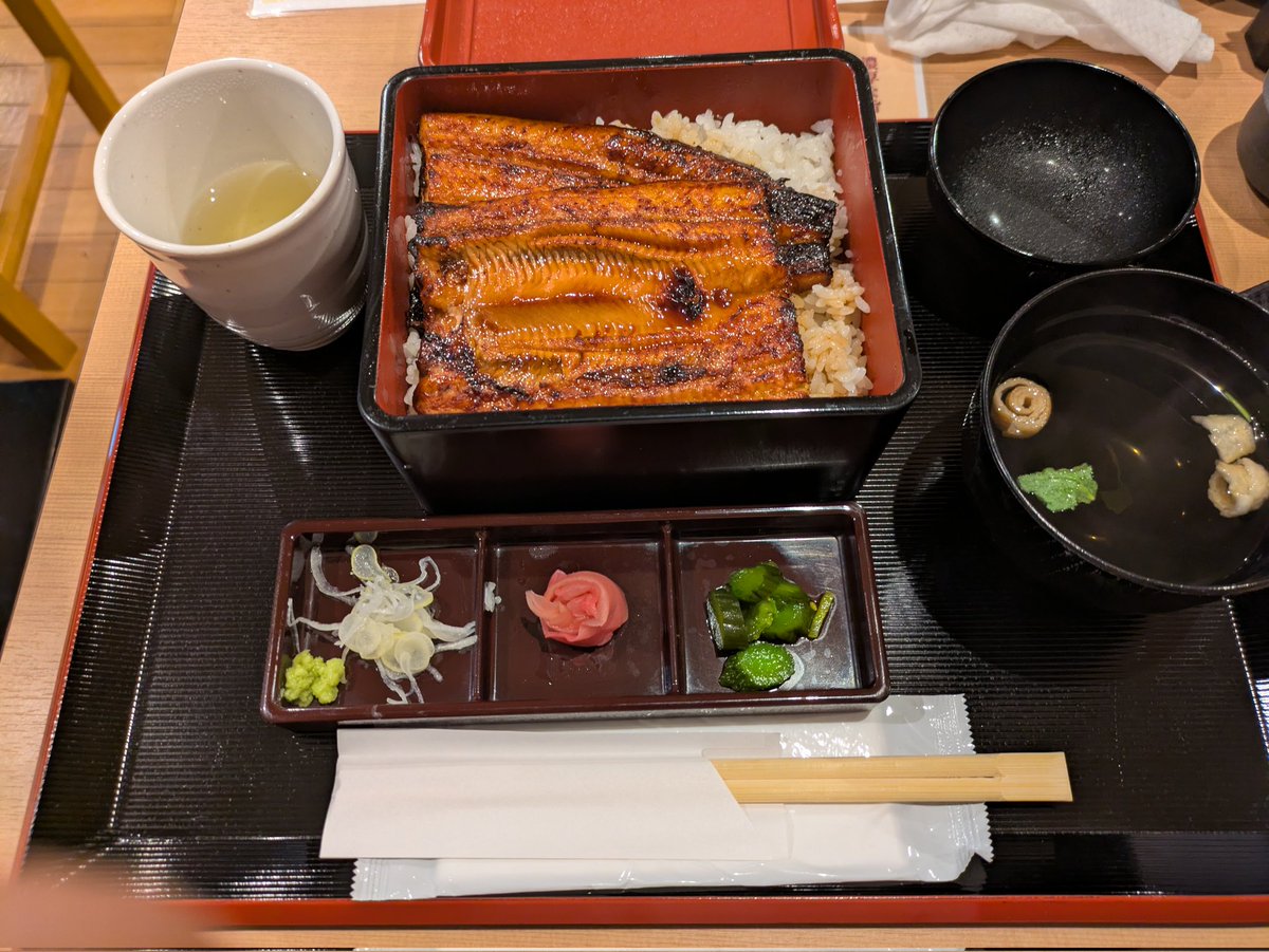 鉄ヱ♬ tweet media