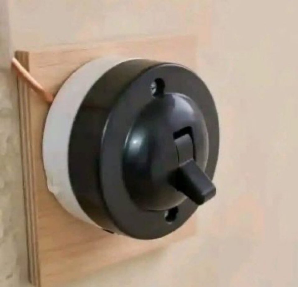 First Son Of Owerri🗽𓃵 tweet media