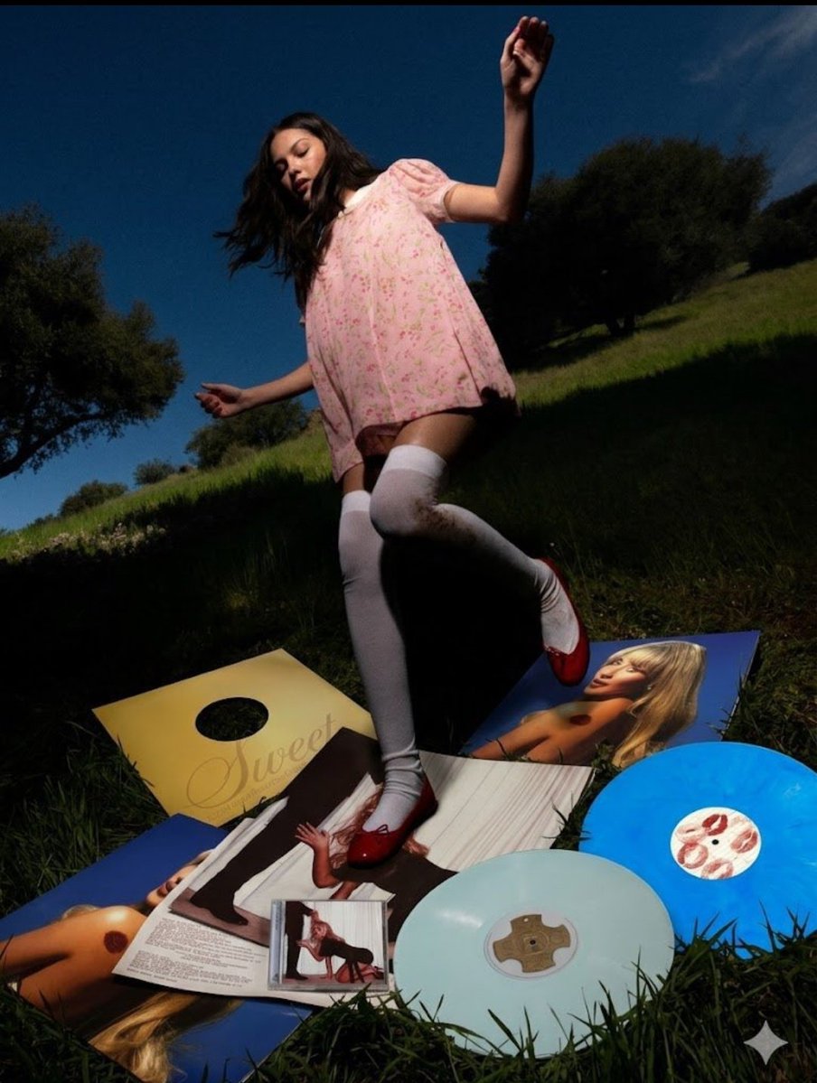 (Alisson)ﾒ𝟶 tweet media