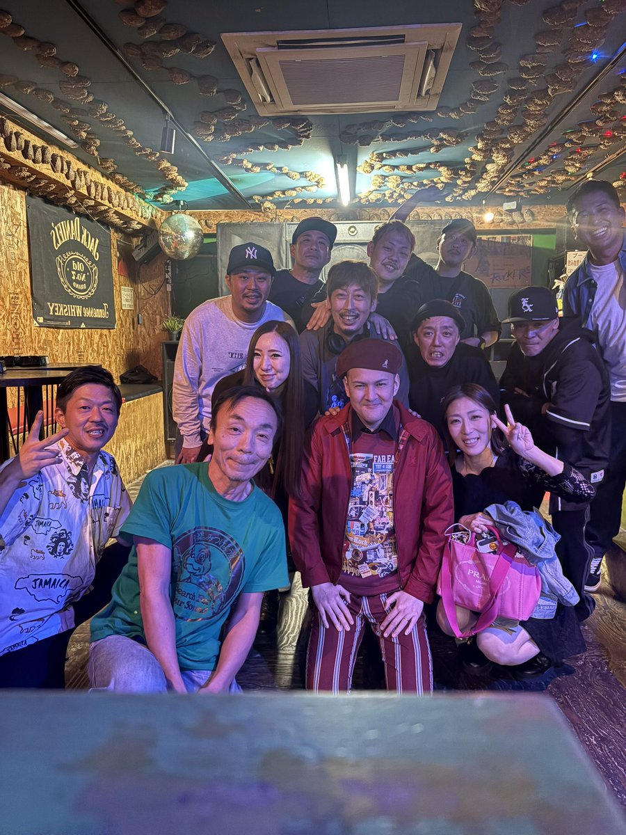 Shyne_Jap's tweet photo. 先週土曜日の
Music Luv
ありがとうございました🤝

J-Rexxx × Vinyl  最強に最高でした💥🎤
超一流のエンターテーナー
Big respect to @J_REXXX1986 @j_rexxxinfo 

Down Town もダブから45まで
尼のハーコーセレクション⚡️Baadd

ML Crewのマコちゃんとヤナギも、色んなもんが最高すぎる🤝ありがと https://t.co/rbNReIfBv0