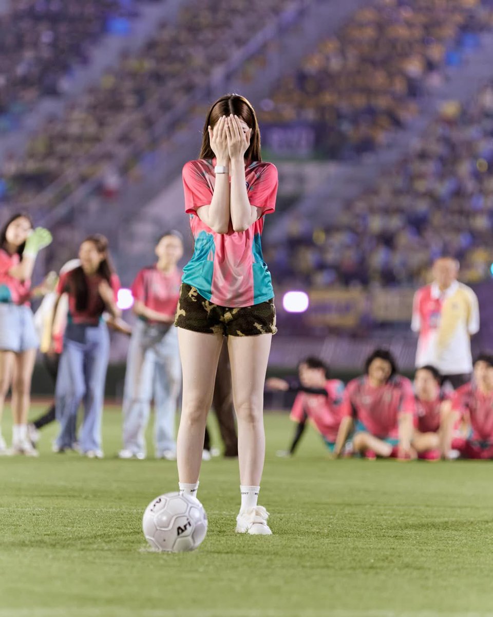 𝐌𝐄𝐔 𝐒𝐄𝐑𝐏𝐄𝐍𝐓𝐈 💫 tweet media