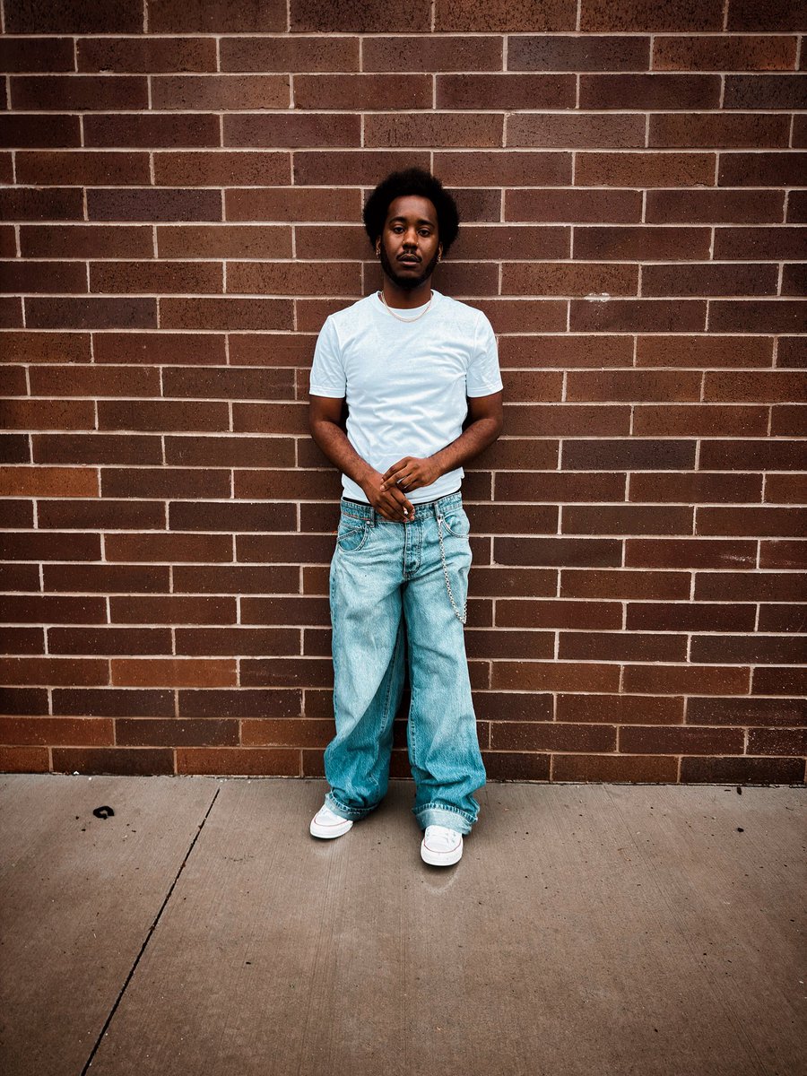 therealcoreyj's tweet photo. Momma Said Keep Goin Boy Jus Take Your Time✨ #StillGrindingBoy #StillGrinding https://t.co/6KYltRBtoh